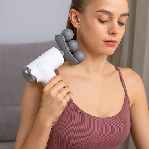 Massage Gun, Deep Tissue Percussion Muscle Massager with 3 Heads, 6 Speed Levels, 24W Rechargeable Handheld Body Massager for Back, Neck, Shoulders, Legs, Gym and Home, LM-130 (Beige)